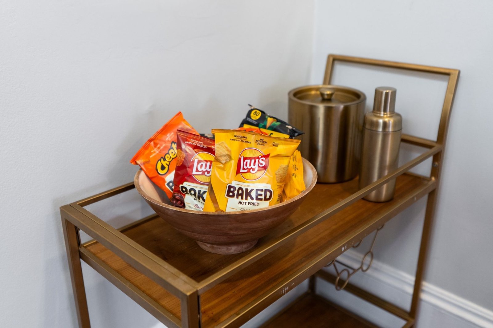 Welcome snacks on the bar cart