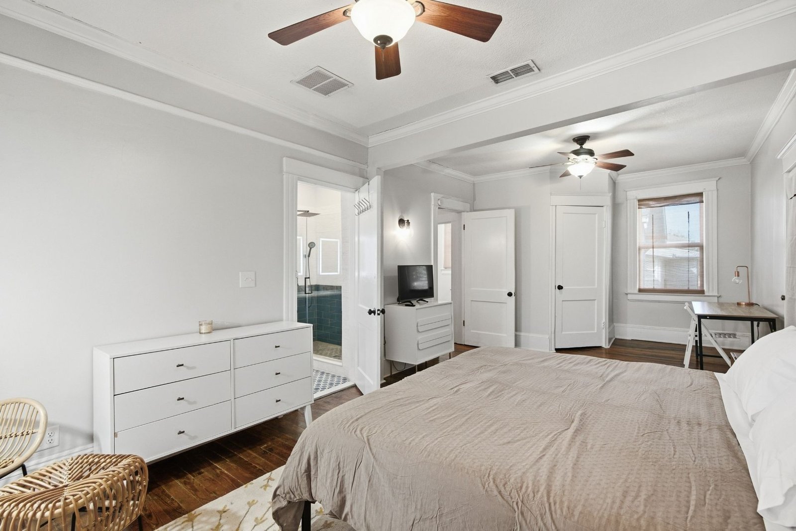 Primary suite with direct access to the private bath